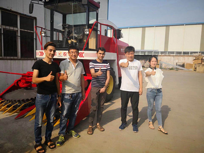 巴基斯坦友人進(jìn)廠參觀購機(jī)